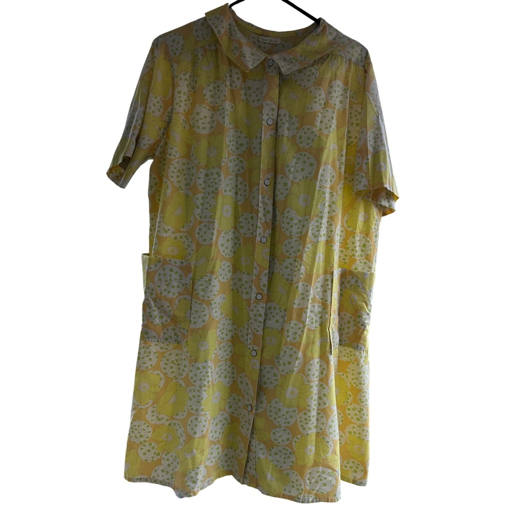 True vintage 1970s flower power housecoat runs like xxl 24.5" ptp 37" L (xl4)